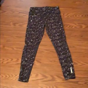 Athleta black/grey EUC running leggings -Size M